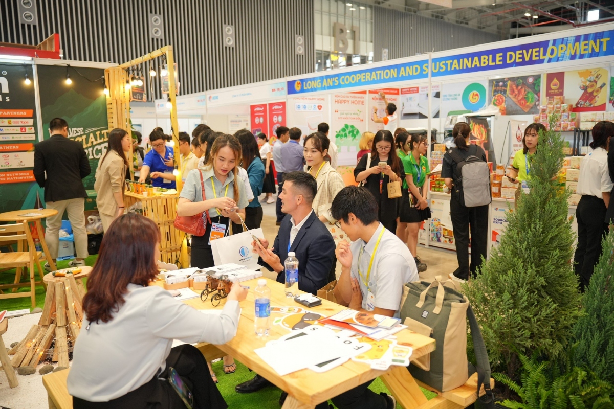 Global leading retailers to sound out market opportunities in Vietnam